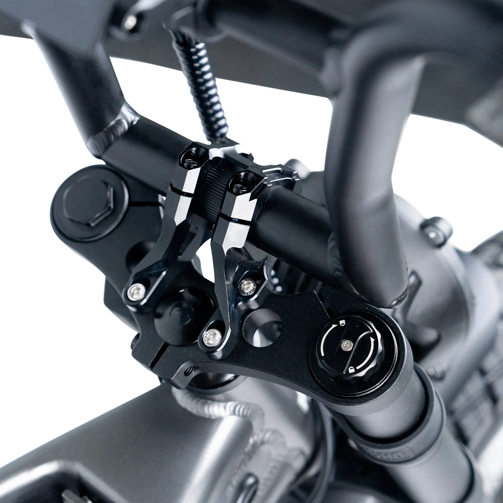 Series 4 ACE-X PRO Dual Suspension Electric Bike Matte Titanium Color - Image 10